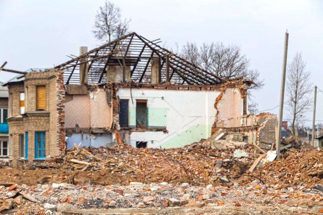 découvrez l'impact des catastrophes naturelles sur votre assurance habitation. informez-vous sur les garanties, les exclusions et les démarches à suivre pour être mieux protégé face aux aléas climatiques.
