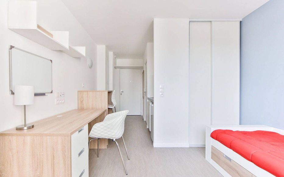 découvrez les défis uniques pour assurer son logement aux états-unis et les solutions adaptées pour protéger efficacement votre habitation.