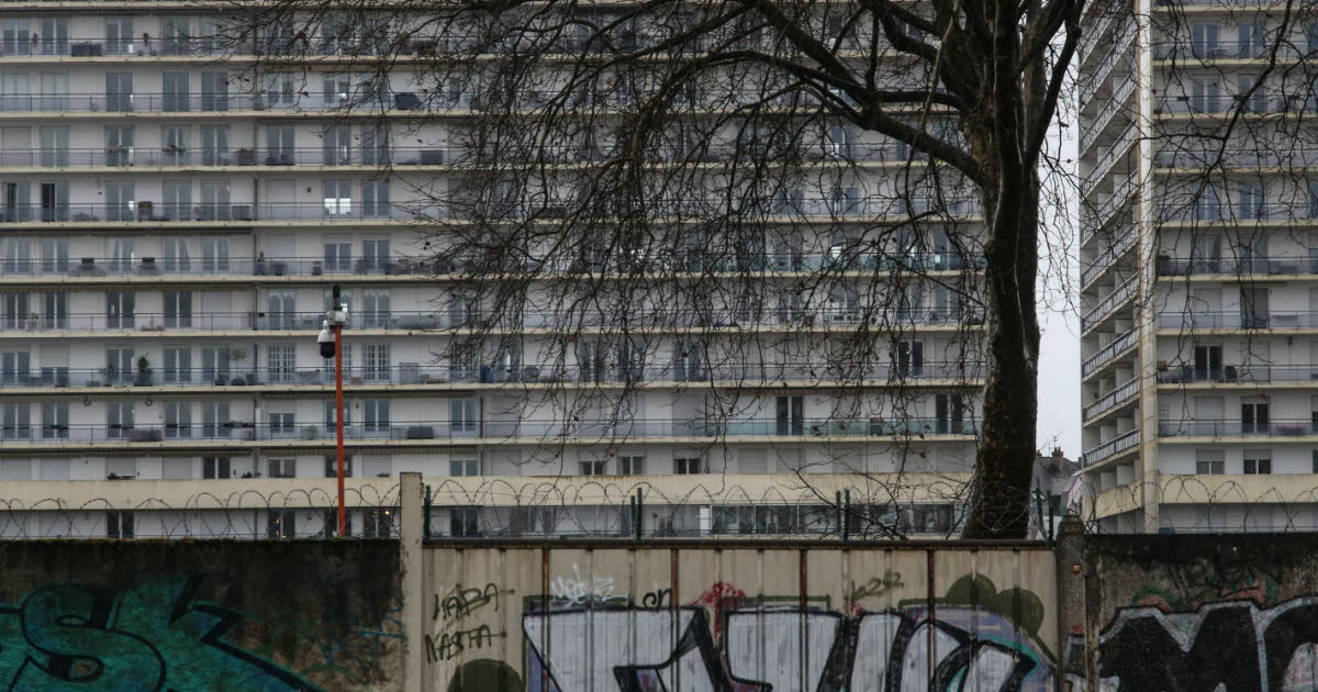 découvrez comment les assurances contribuent à l'augmentation des charges de copropriété et quels impacts cela a sur les copropriétaires.