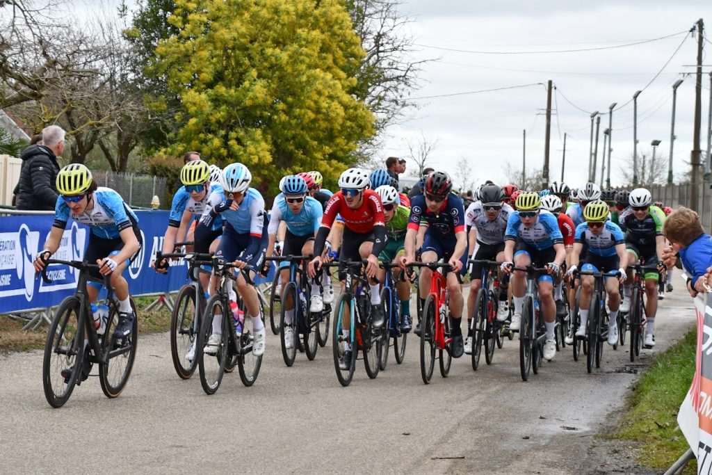 fabrice barusseau souligne l'urgence de réformer l'assurance pour mieux répondre aux enjeux actuels et protéger efficacement les assurés.